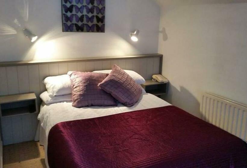 스탠다드 룸, The Town House