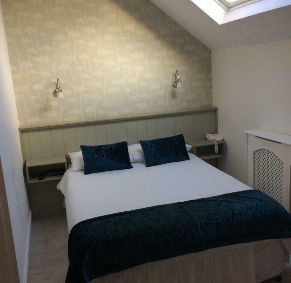 스탠다드 룸, The Town House