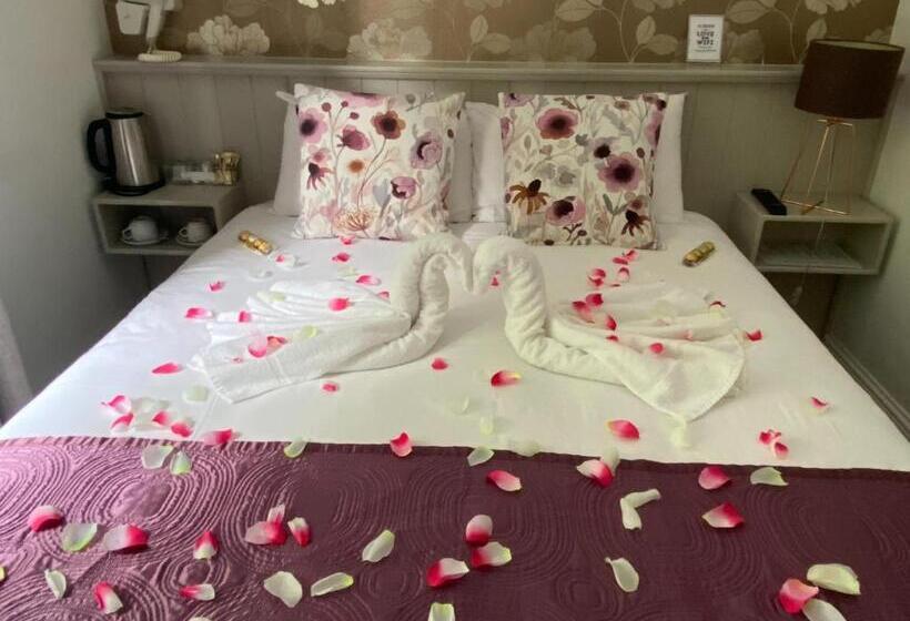 스탠다드 룸, The Town House