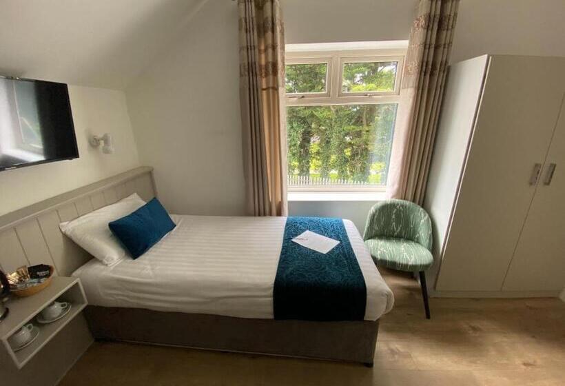 스탠다드 룸, The Town House