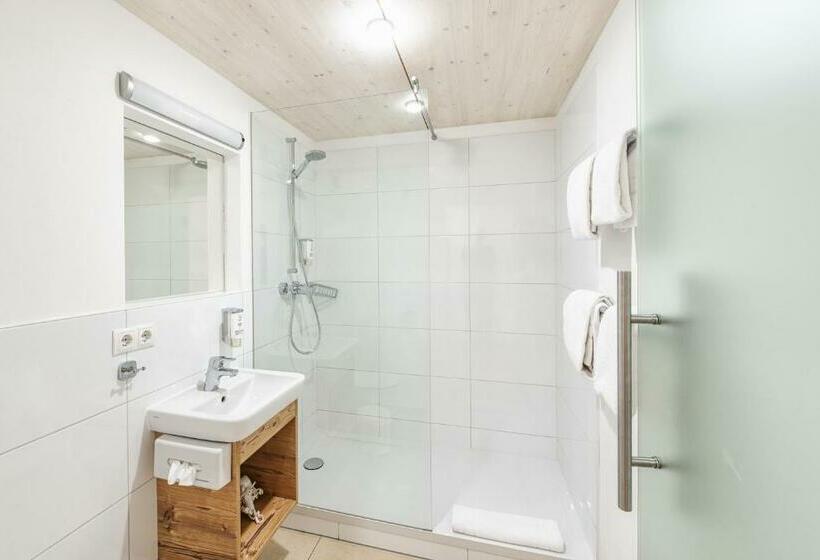 غرفة كومفورت, Motel Engel   Self Checkin