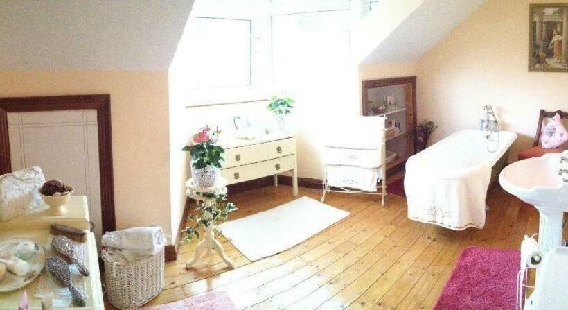 스탠다드 룸, White Hill Country House B&b