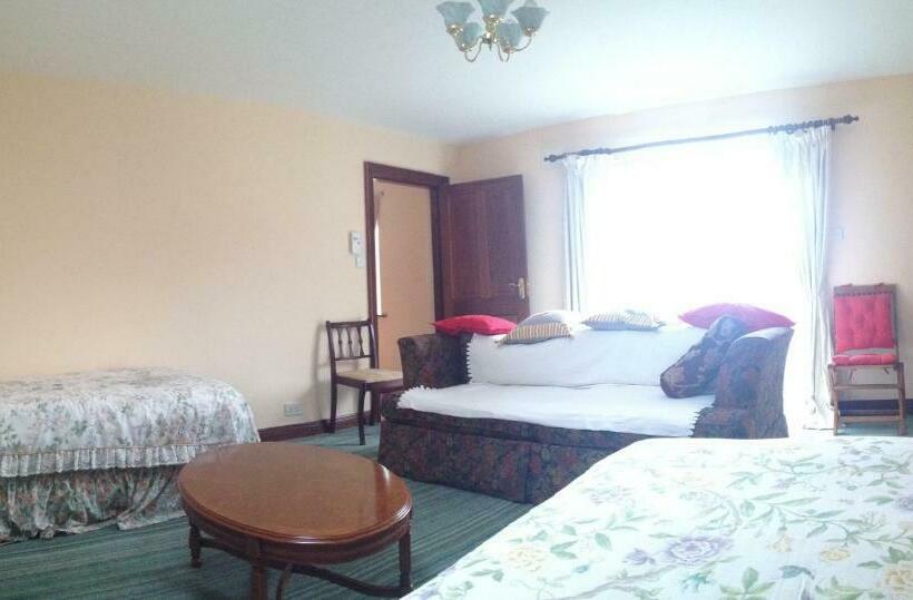 بنجلو قياسى مطلّ علي الحديقة, White Hill Country House B&b