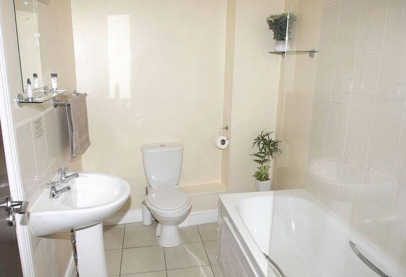 דירת 2 חדרים מוזלת, Arch House B&b & Apartments