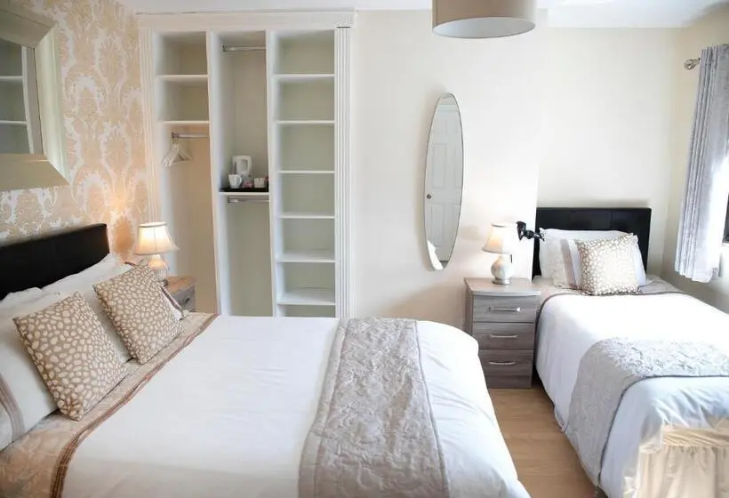 Standard Kolmen Hengen Huone, Arch House B&b & Apartments