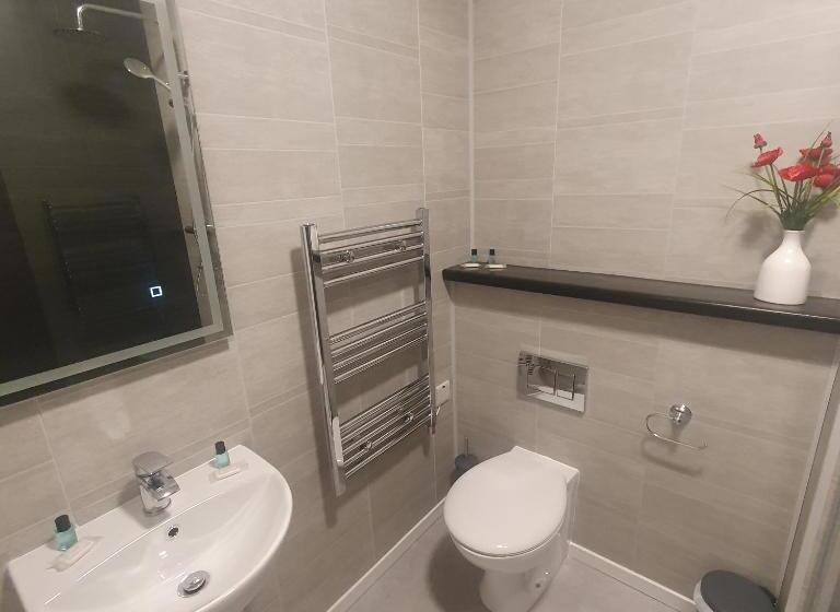 דירת חדר, Arch House B&b & Apartments