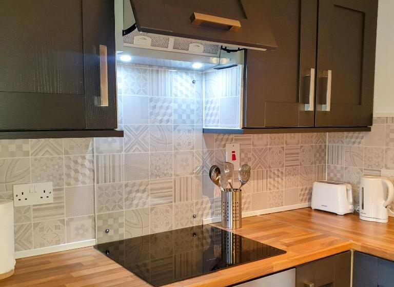 דירת חדר, Arch House B&b & Apartments