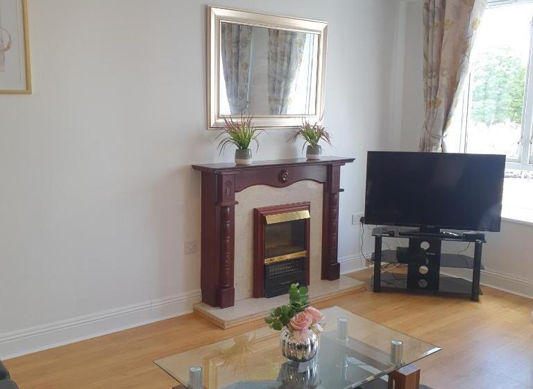 דירת חדר, Arch House B&b & Apartments