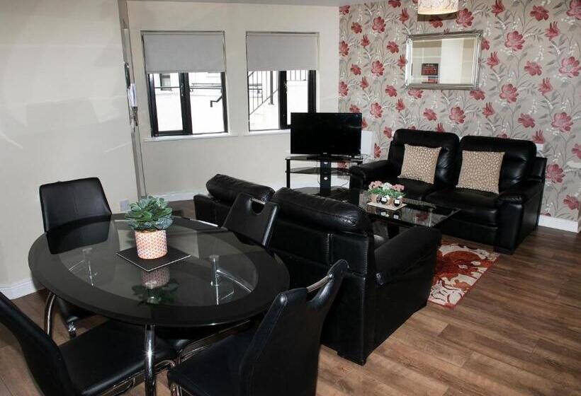 ３ベッドルームアパートメント, Arch House B&b & Apartments
