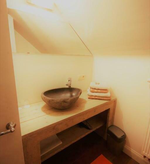 اتاق استاندارد, B&b Crijbohoeve