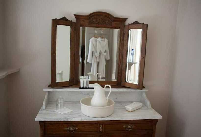 اتاق استاندارد, B&b La Passion Interdite