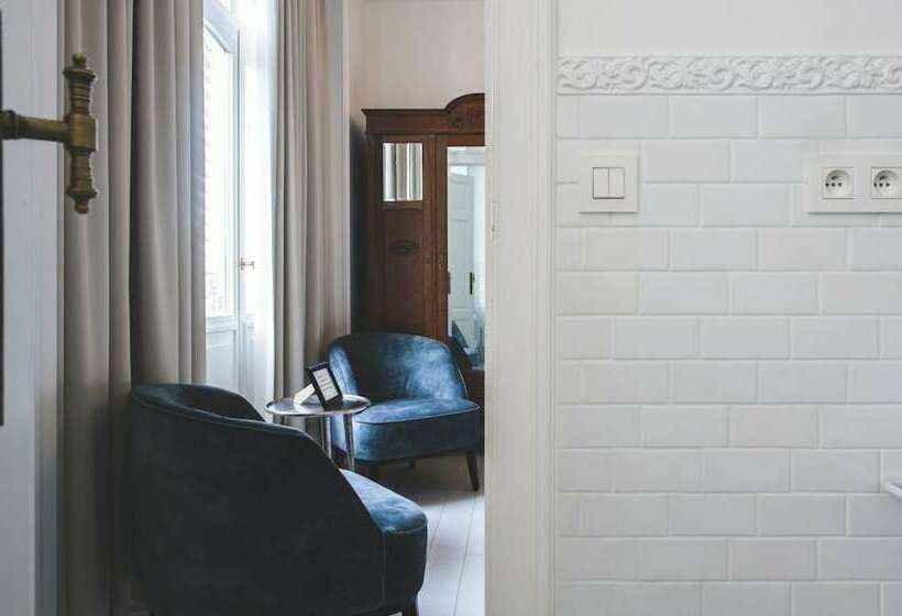 اتاق استاندارد, B&b La Passion Interdite