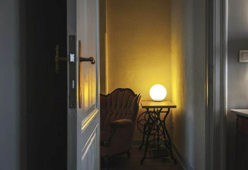 اتاق استاندارد, B&b La Passion Interdite