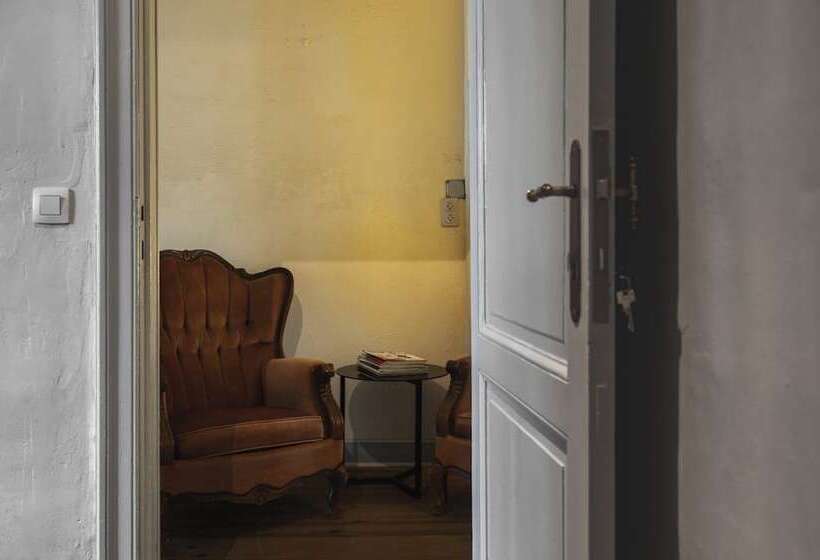 اتاق استاندارد, B&b La Passion Interdite