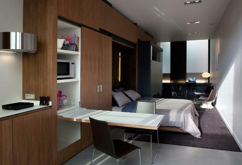 수피리어 스위트, B&b Snooz Inn