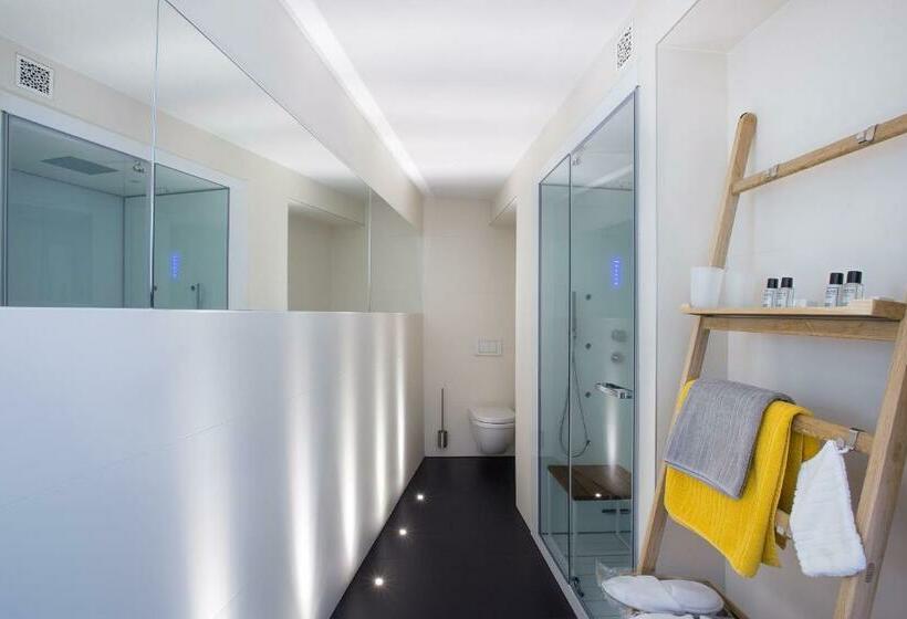 디럭스 룸, B&b Snooz Inn