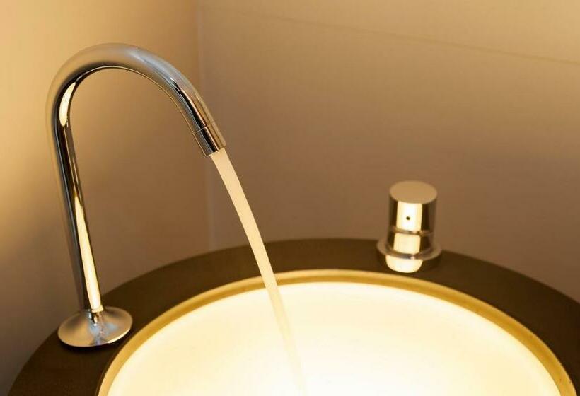 디럭스 룸, B&b Snooz Inn