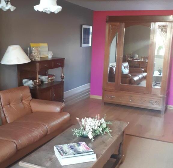 سوییت لوکس, B&b Villa D'hondt