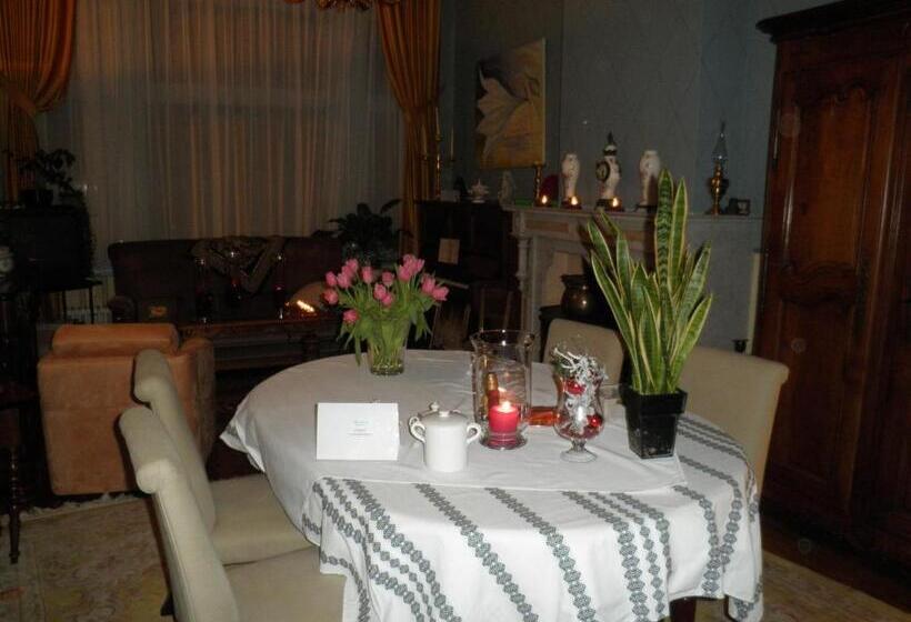 سوییت لوکس, B&b Villa D'hondt