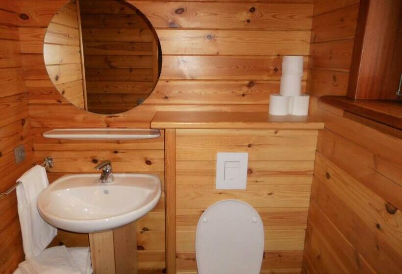 חדר סטנדרט לארבעה, Willow Spring Way Station Bed & Breakfast