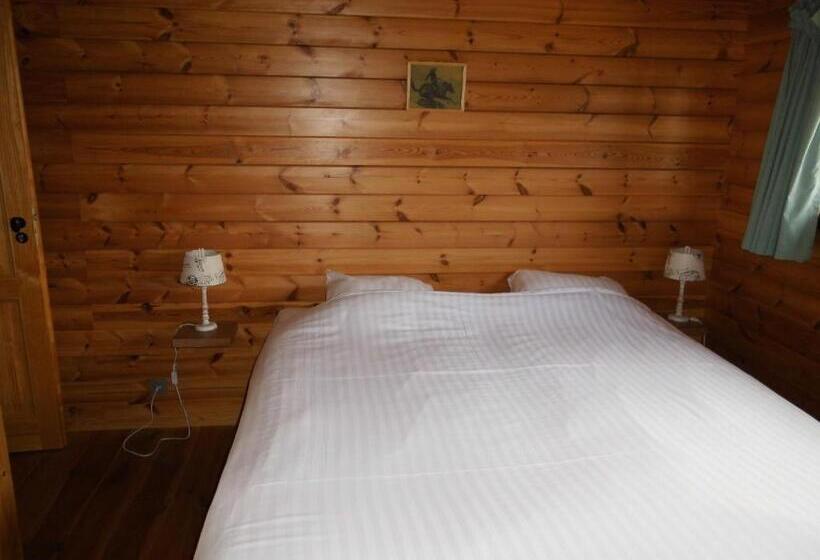 חדר סטנדרט לארבעה, Willow Spring Way Station Bed & Breakfast