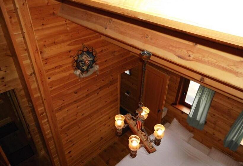 חדר סטנדרט לארבעה, Willow Spring Way Station Bed & Breakfast