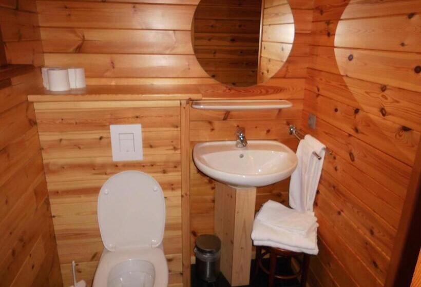 חדר סטנדרט לארבעה, Willow Spring Way Station Bed & Breakfast