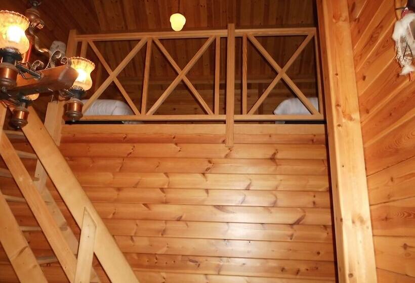 חדר סטנדרט לארבעה, Willow Spring Way Station Bed & Breakfast