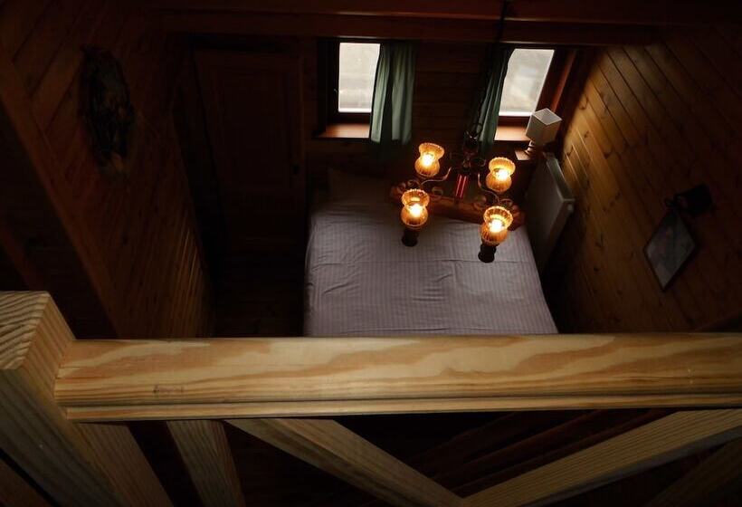 חדר סטנדרט לארבעה, Willow Spring Way Station Bed & Breakfast