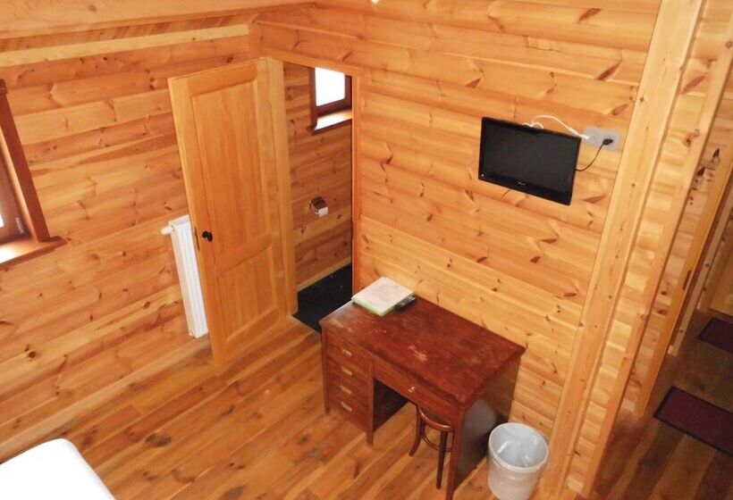 חדר סטנדרט לארבעה, Willow Spring Way Station Bed & Breakfast