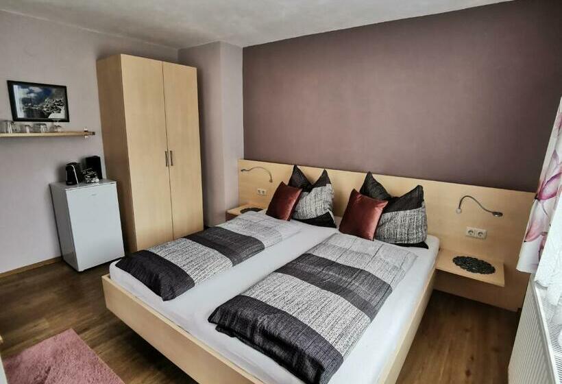 스탠다드 룸, Haus Höll Herta