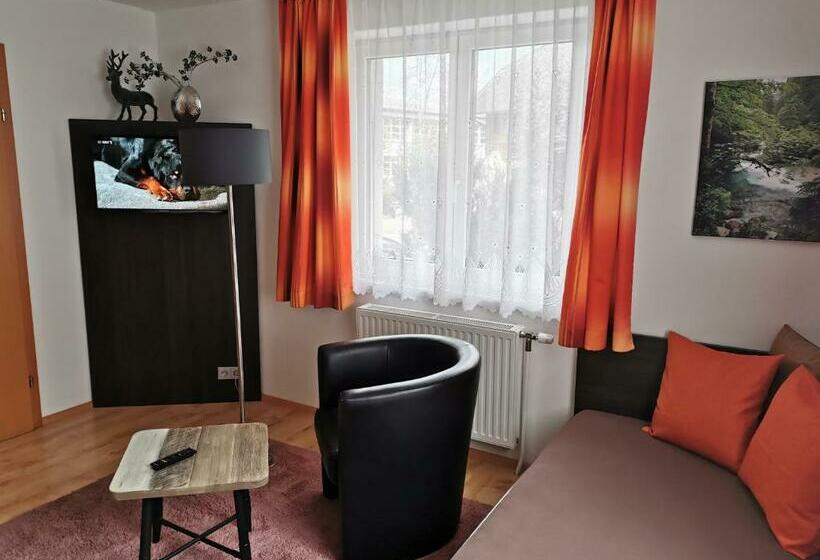 침실 1개 아파트, Haus Höll Herta