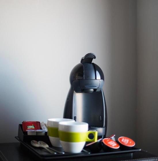 غرفة قياسية مطلّة علي البحر, Maddens Bridge Bar & Guesthouse