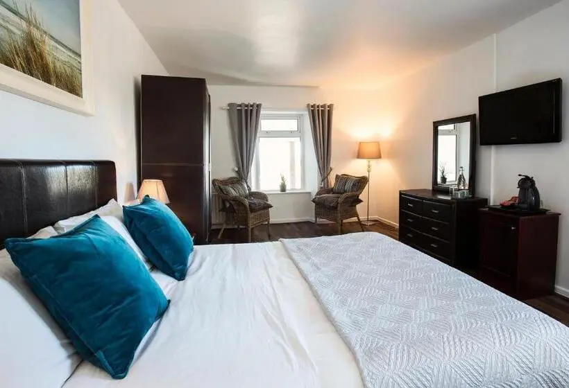 Standard-huone, Maddens Bridge Bar & Guesthouse