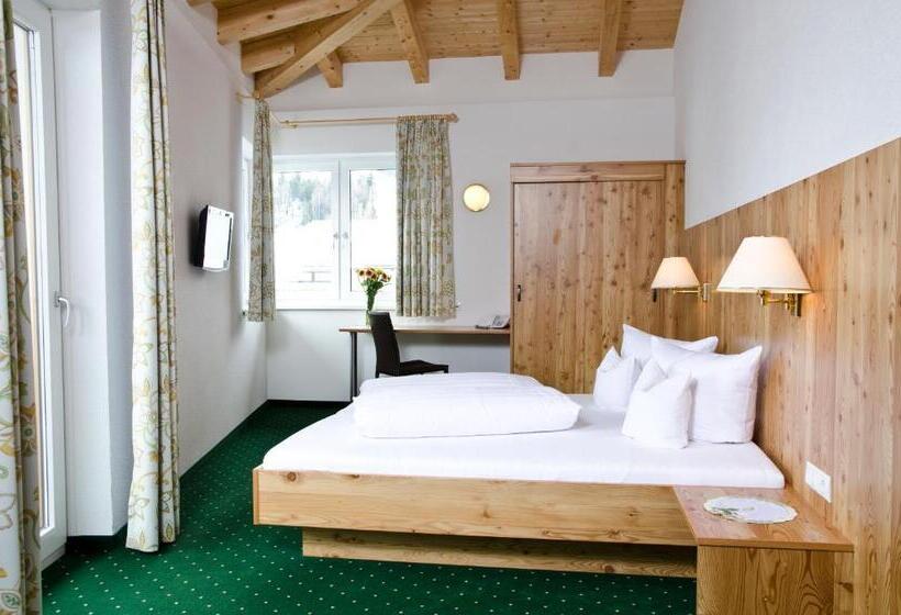 Апартаменты 2 Спальни, Berghotel Rasis