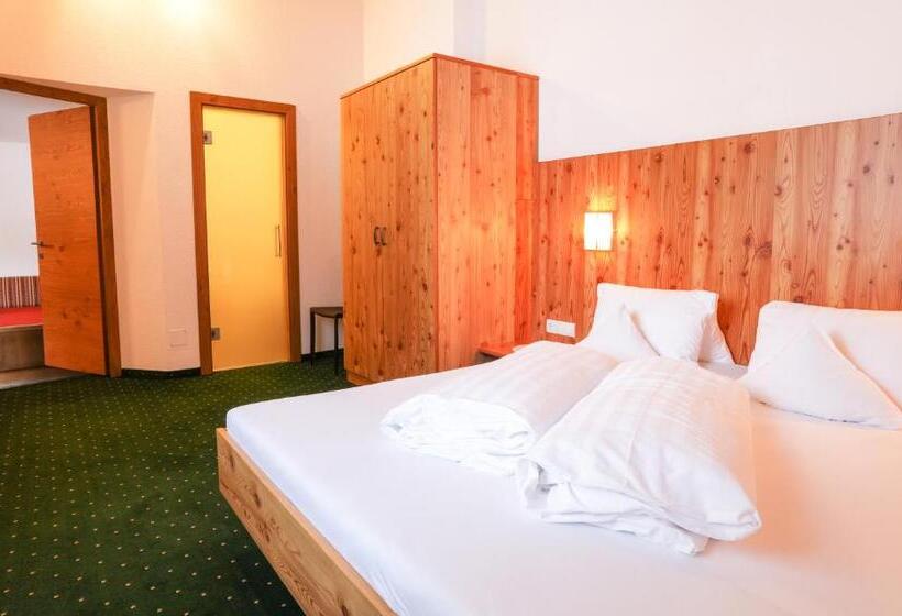 شقة غرفتين, Berghotel Rasis