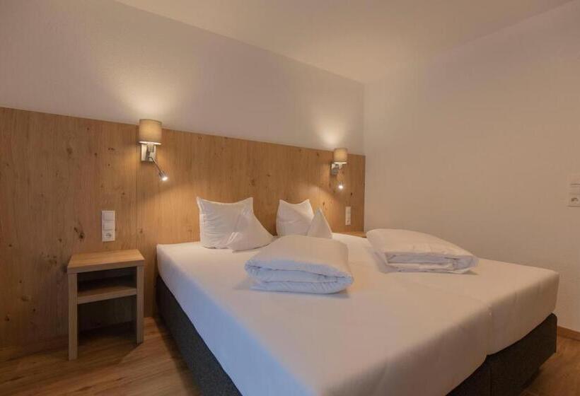 Номер Стандарт, Berghotel Rasis