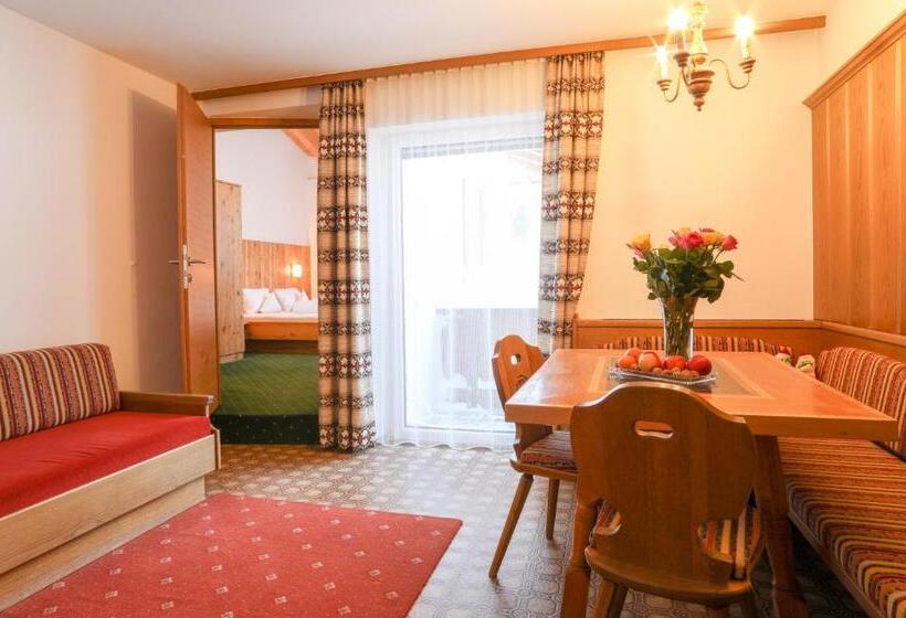 침실 2개 아파트, Berghotel Rasis