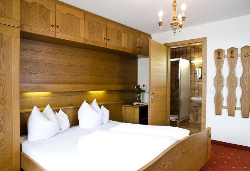 شقة غرفتين, Berghotel Rasis
