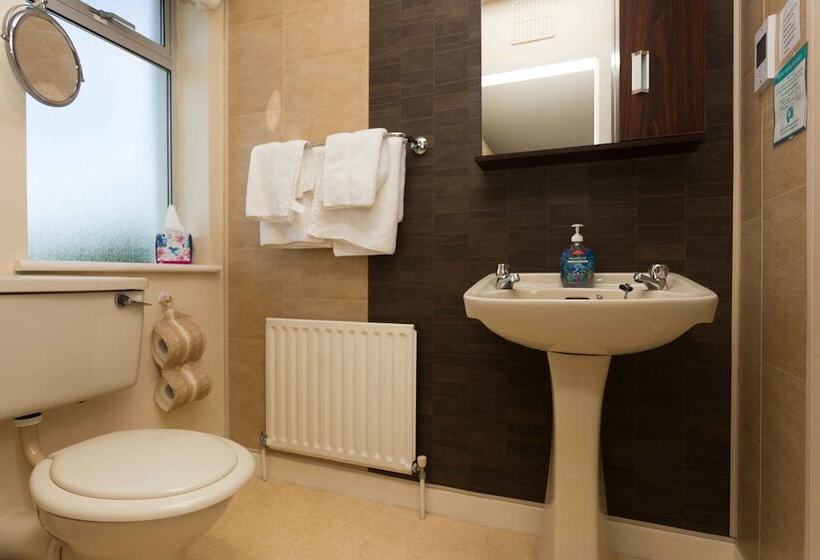 Номер Стандарт, Fern Rock B&b