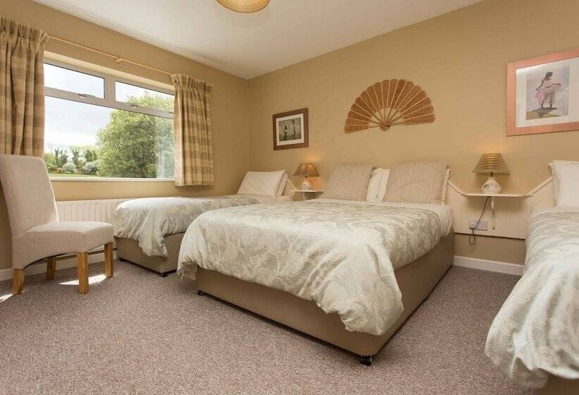 غرفة عائلية, Fern Rock B&b