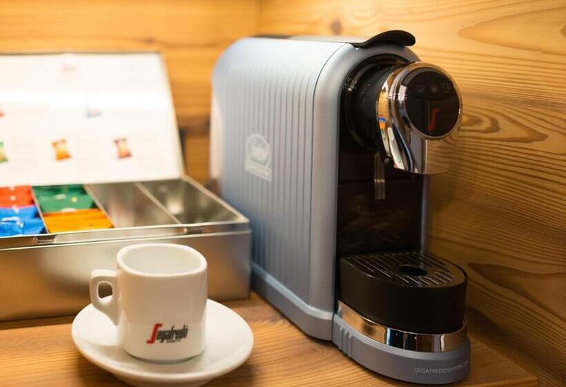 Suite with Terrace, Bergzeit