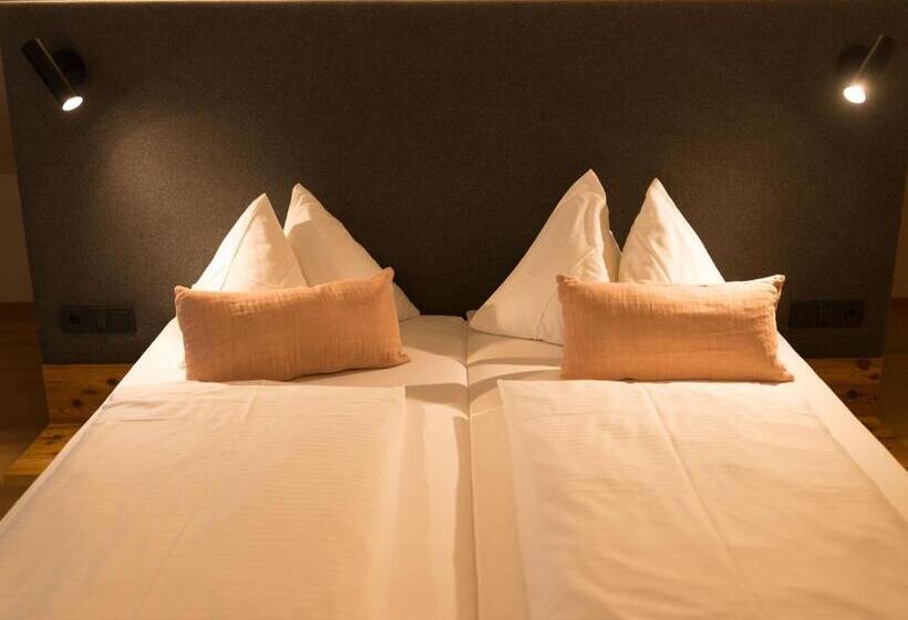 Suite with Terrace, Bergzeit