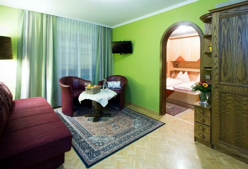 חדר משפחתי, Gasthof Brüggler