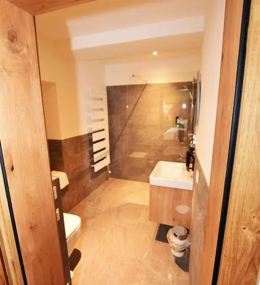 Standard-huone Parveke, Gasthof Lebzelter