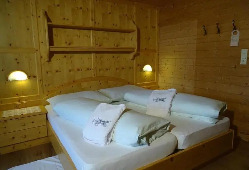Standard Yhden Hengen Huone, Gasthof Geierwallihof