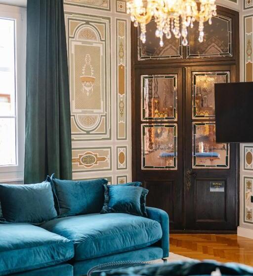 סוויטת ג'וניור דלוקס, Georgi Schloss   Boutique