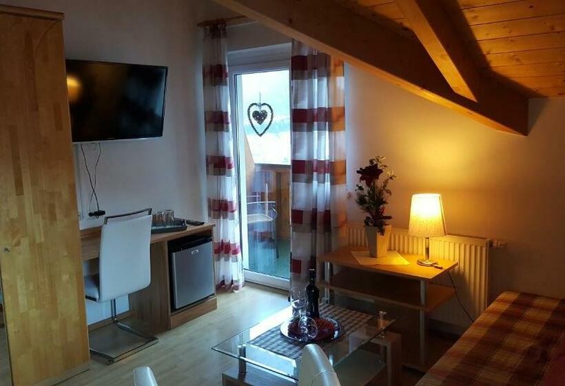 스탠다드 트리플 발코니 룸, Gletschermühle