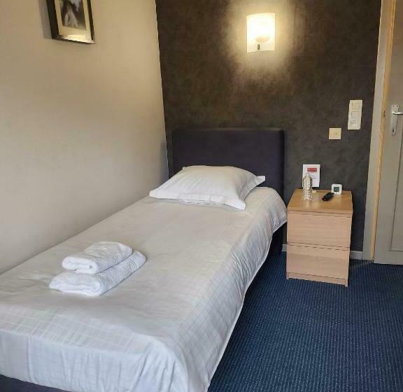 חדר סטנדרט יחיד, Hôtel Francorchamps Pitlane Lodge