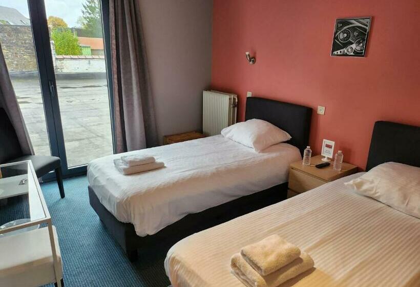 غرفة قياسية, Hôtel Francorchamps Pitlane Lodge